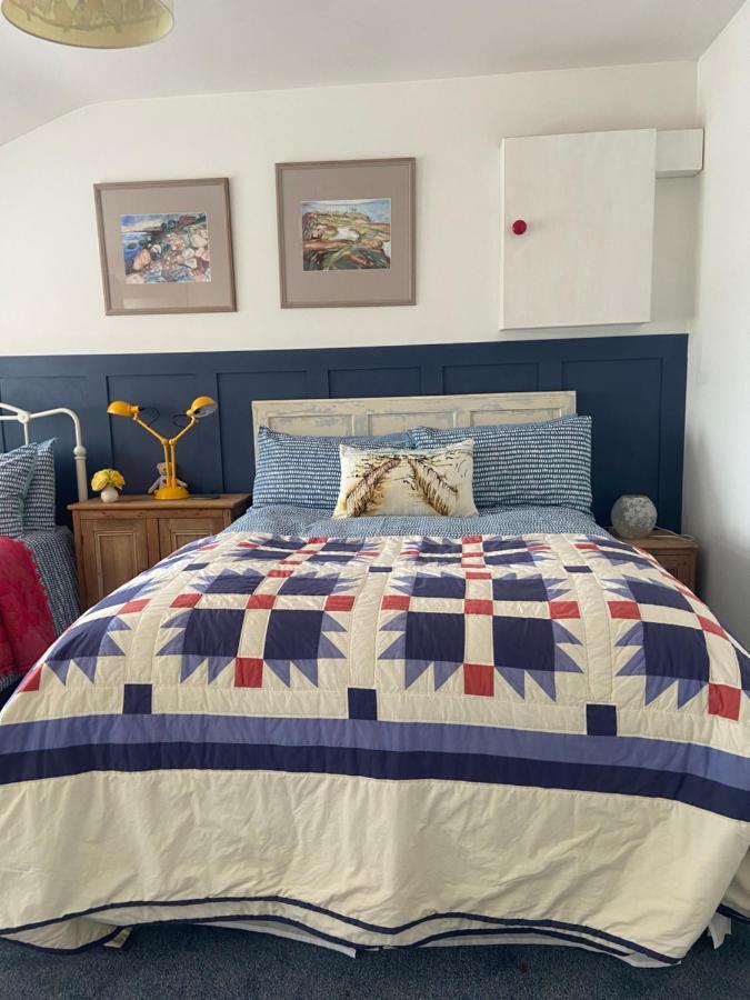 Barrow Harbour Studio Apartment Трали Экстерьер фото