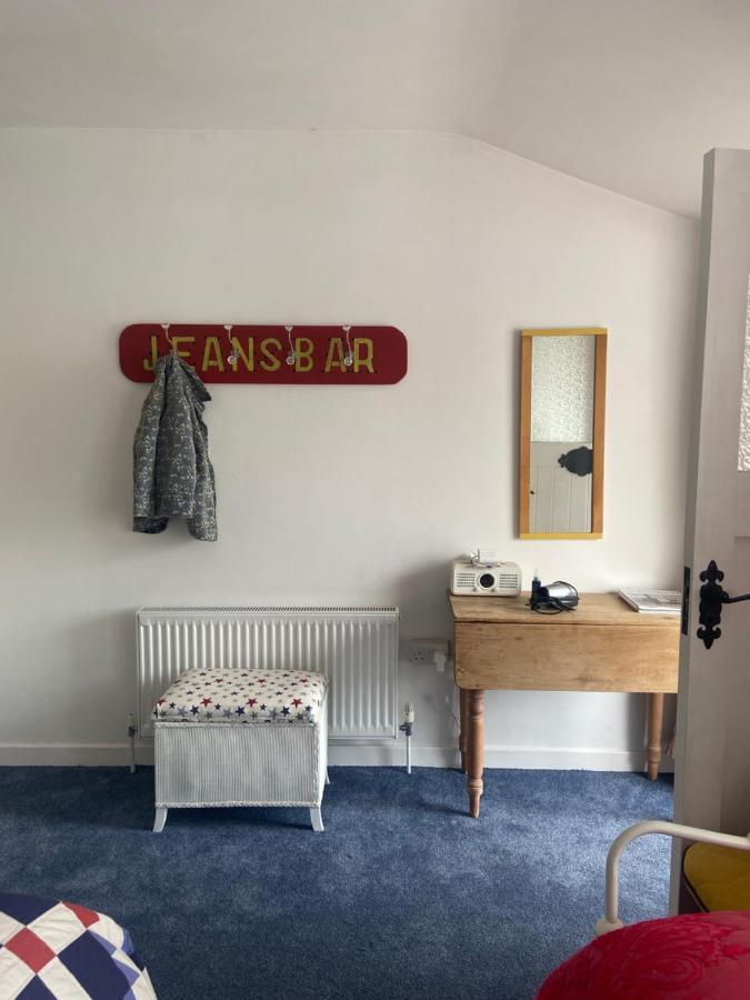 Barrow Harbour Studio Apartment Трали Экстерьер фото
